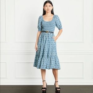 Hill House Louisa Trailing Vine Blue Crepe (XL)